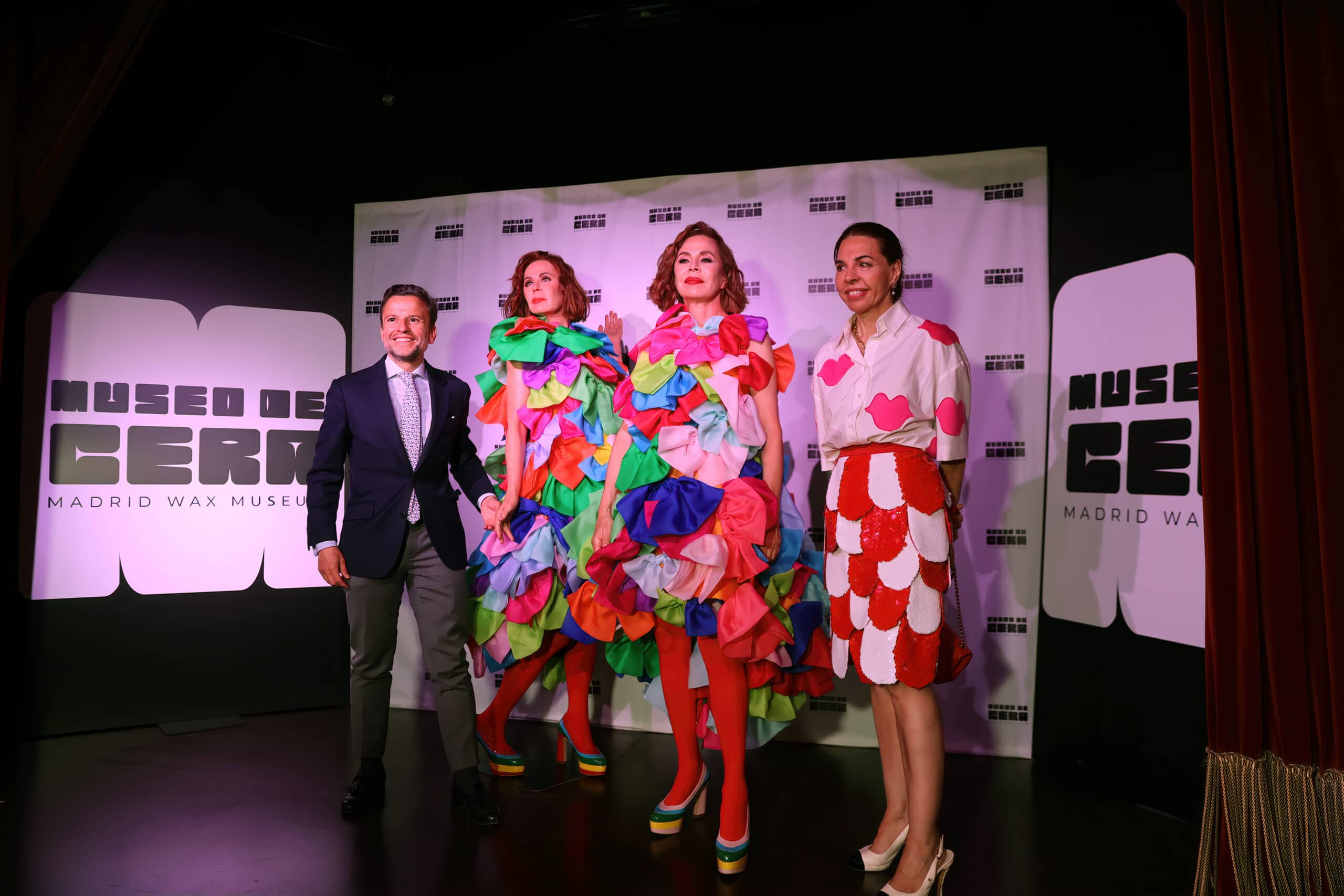Agatha Ruíz de la Prada presenta su figura en el Museo de Cera